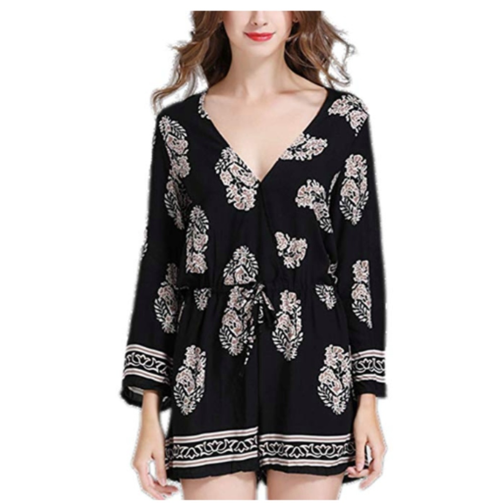 NEW WITH TAGS - Super Black Patterned Romper - Picture 2 of 4